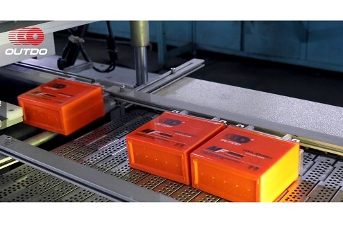 ?漳州市華威電源奧特多蓄電池生產(chǎn)車(chē)間生產(chǎn)設(shè)備之7