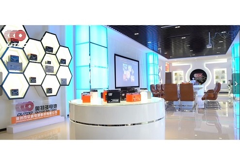 漳州市華威電源奧特多蓄電池生產(chǎn)車(chē)間生產(chǎn)設(shè)備之9